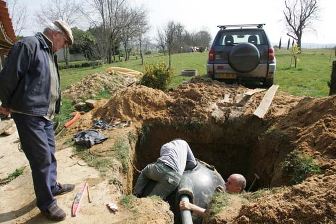 Oorspronkelijk bronbeeld bij De fosse septique