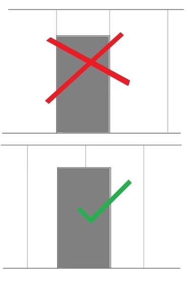 Afb. 23 · Vermijd een plaatnaad boven de deur